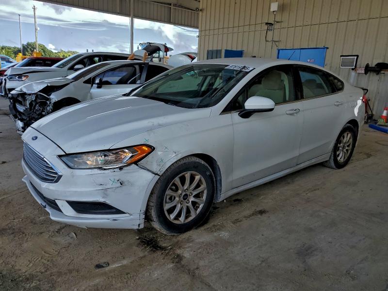2018 FORD FUSION — VIN 3FA6P0G74JR270395