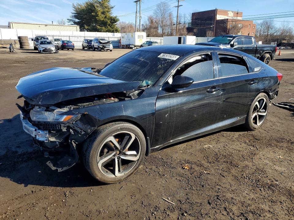2018 HONDA ACCORD — VIN 1HGCV1F10JA149252