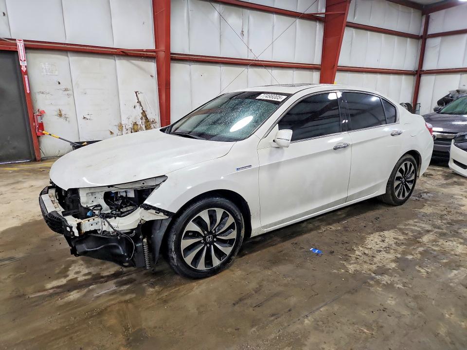 2015 HONDA ACCORD — VIN 1HGCR6F75FA013910