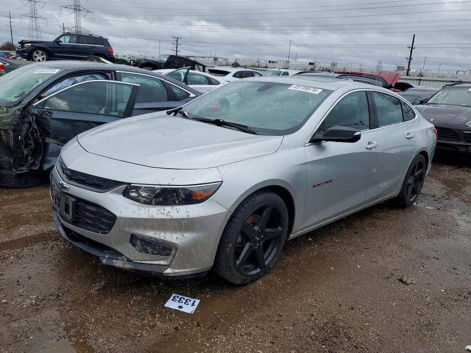 2018 CHEVROLET MALIBU — VIN 1G1ZD5ST7JF229511