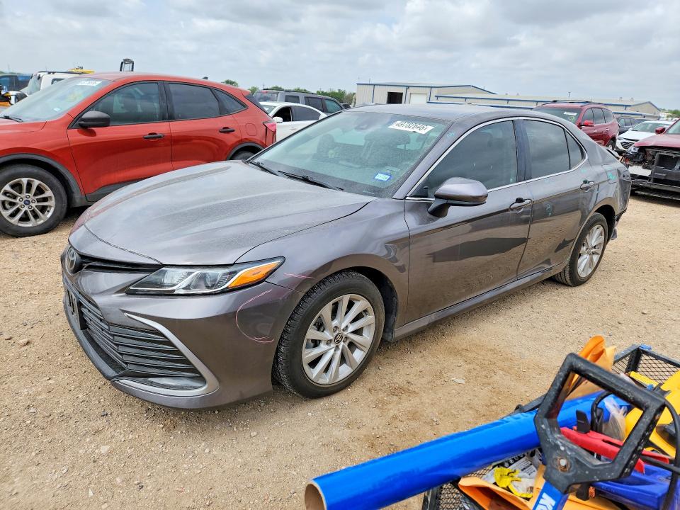 2021 TOYOTA CAMRY — VIN 4T1C11AKXMU571375
