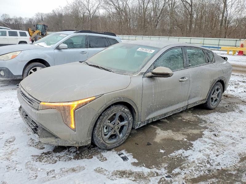 2025 KIA K4 — VIN 3KPFT4DE5SE239228