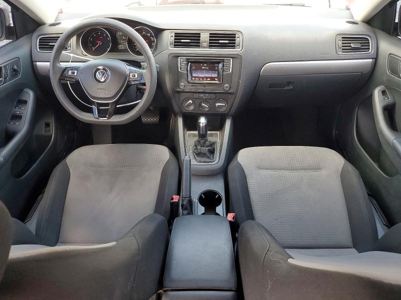 3VW2B7AJ0HM211983
