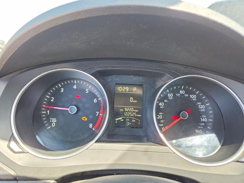 3VW267AJ9GM205537