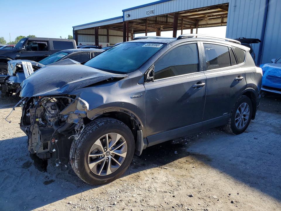 2018 TOYOTA RAV4 HYBRID — VIN JTMRJREV8JD201216