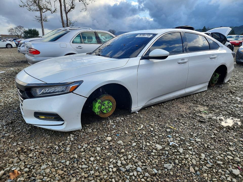 2018 HONDA ACCORD — VIN 1HGCV2E39JA049224