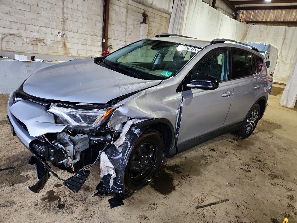 2018 TOYOTA RAV4 — VIN 2T3BFREV5JW856455