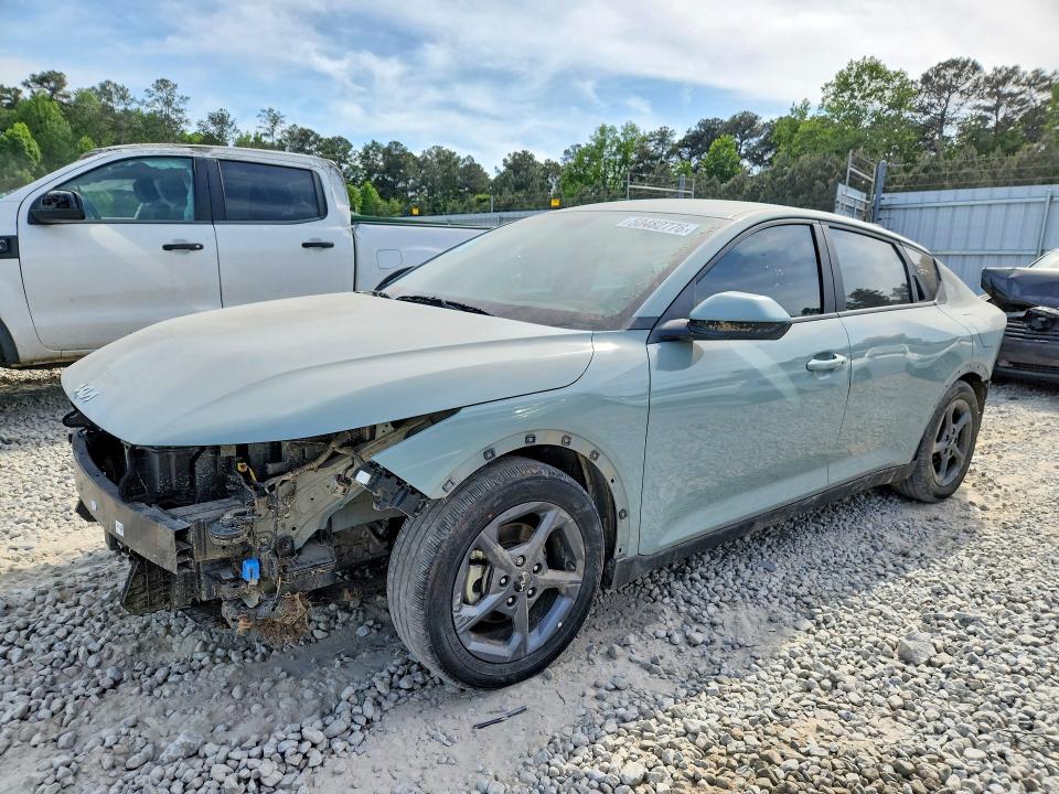 2025 KIA K4 — VIN 3KPFT4DE4SE004304