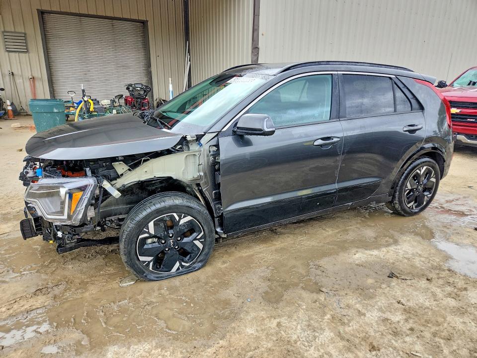 2024 KIA NIRO EV — VIN KNDCR3L14R5121123