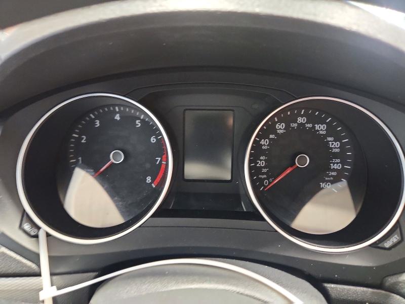 3VW2B7AJ4HM300858