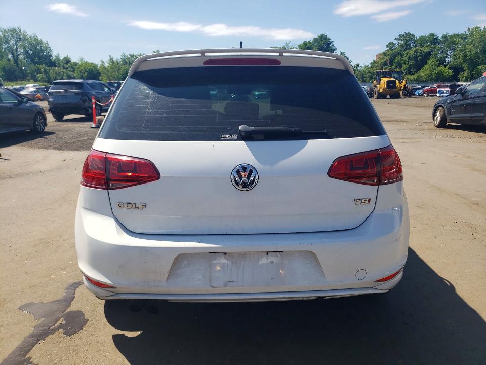 3VW217AU8FM008110