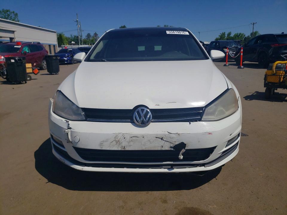 3VW217AU8FM008110