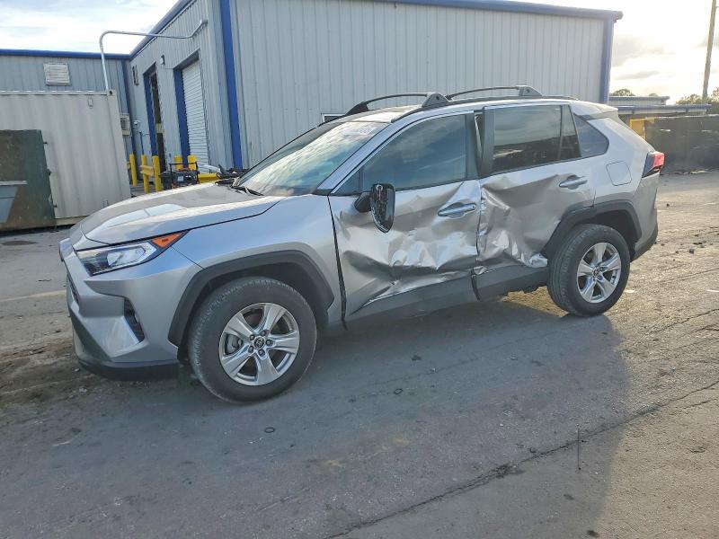 2021 TOYOTA RAV4 — VIN 2T3W1RFV6MC168887