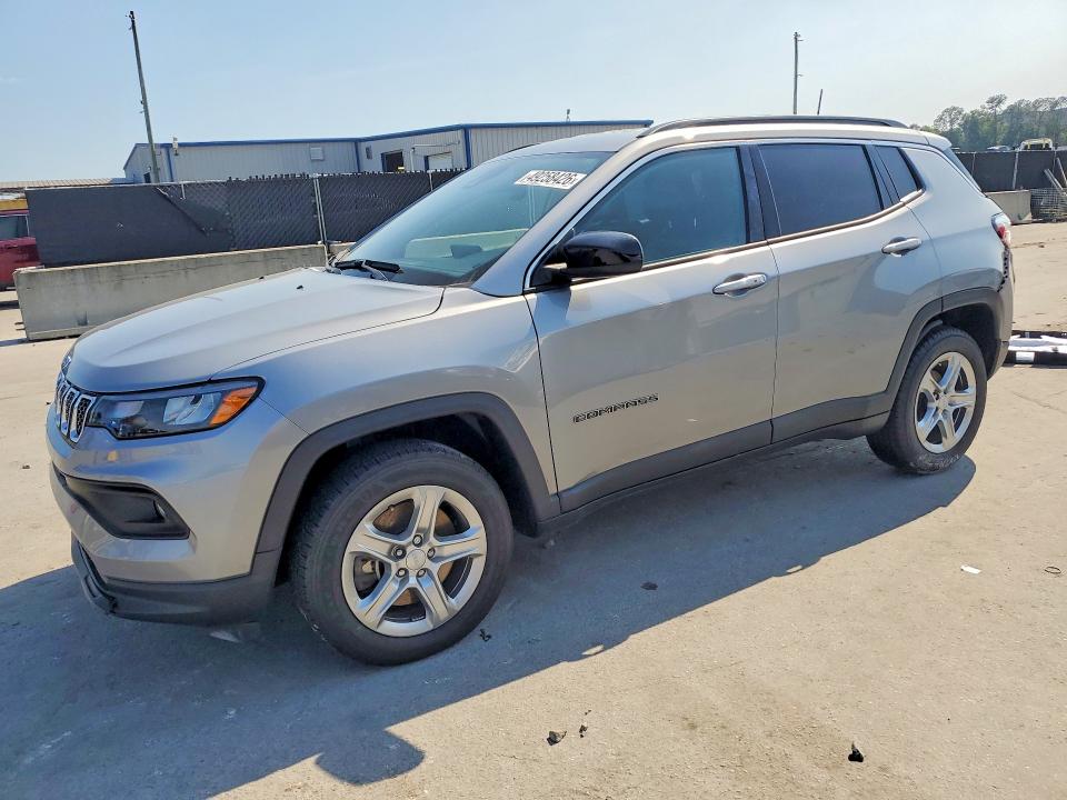 2024 JEEP COMPASS — VIN 3C4NJDBN2RT594724