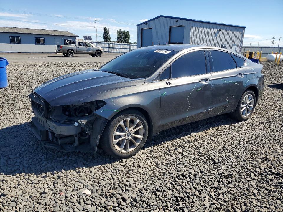 2020 FORD FUSION — VIN 3FA6P0HD1LR149895