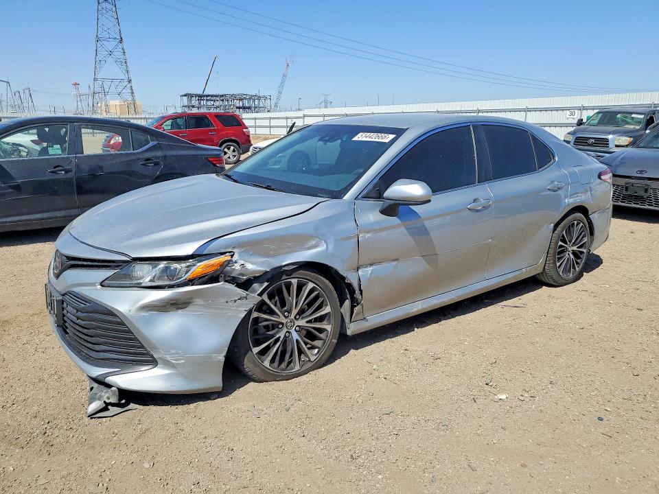 2018 TOYOTA CAMRY — VIN 4T1B11HK1JU108828