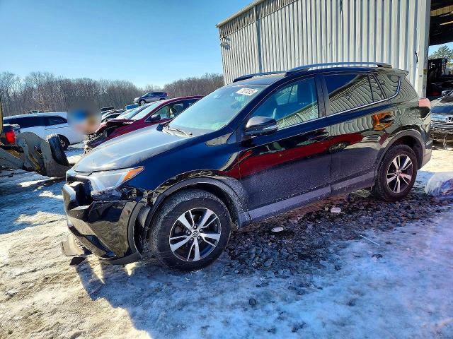 2018 TOYOTA RAV4 — VIN 2T3RFREV8JW715412