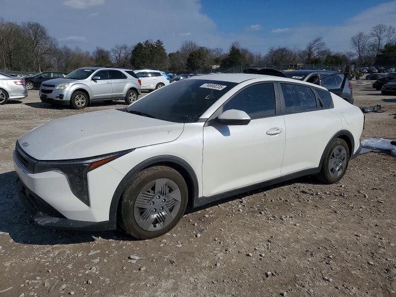 2025 KIA K4 — VIN 3KPFT4DE0SE062457