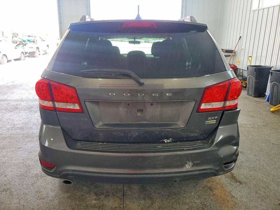 3C4PDCBG5GT153016