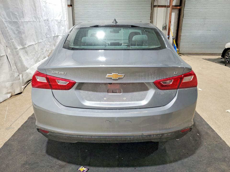 1G1ZD5ST1PF212325