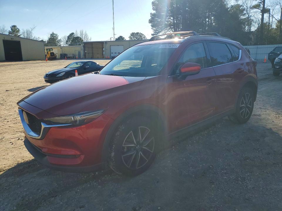 2018 MAZDA CX-5 — VIN JM3KFADM4J1389075