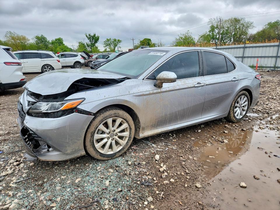 2019 TOYOTA CAMRY — VIN 4T1B11HK3KU685555