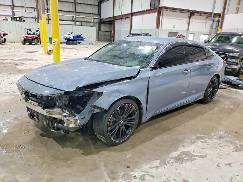 2022 HONDA ACCORD — VIN 1HGCV1F44NA076015