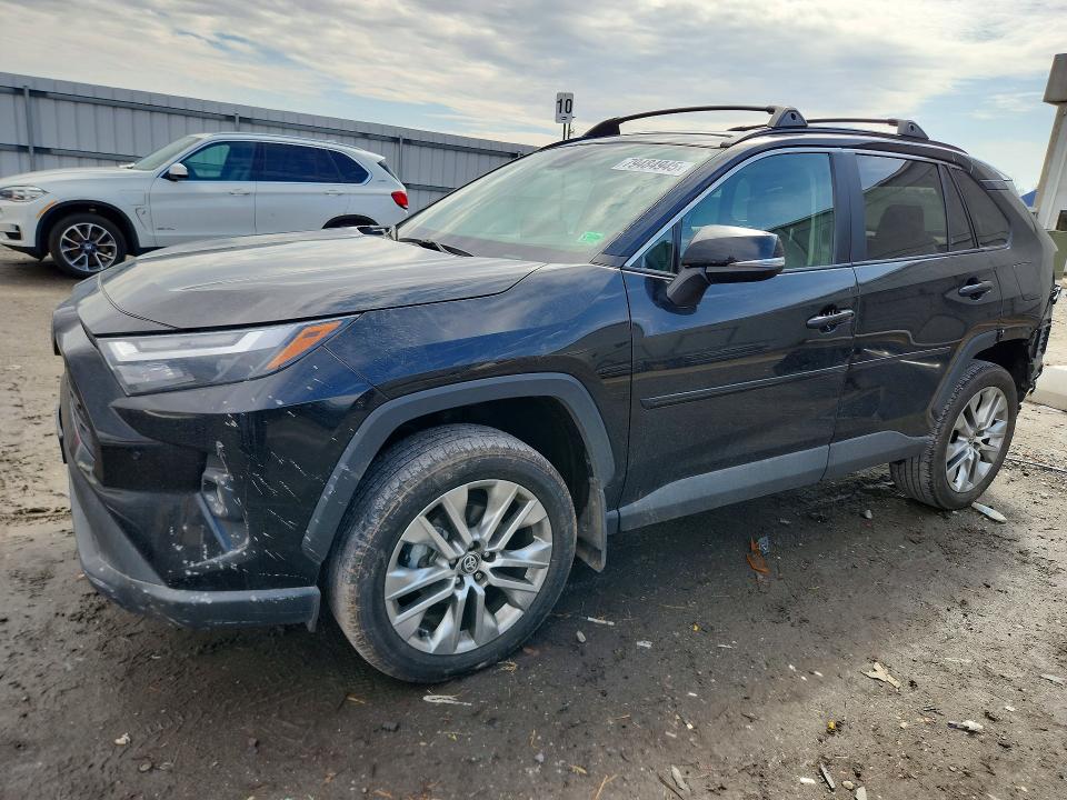 2024 TOYOTA RAV4 — VIN 2T3A1RFV9RC420603