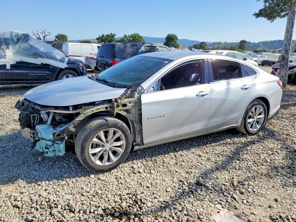 2019 CHEVROLET MALIBU — VIN 1G1ZD5ST3KF139810