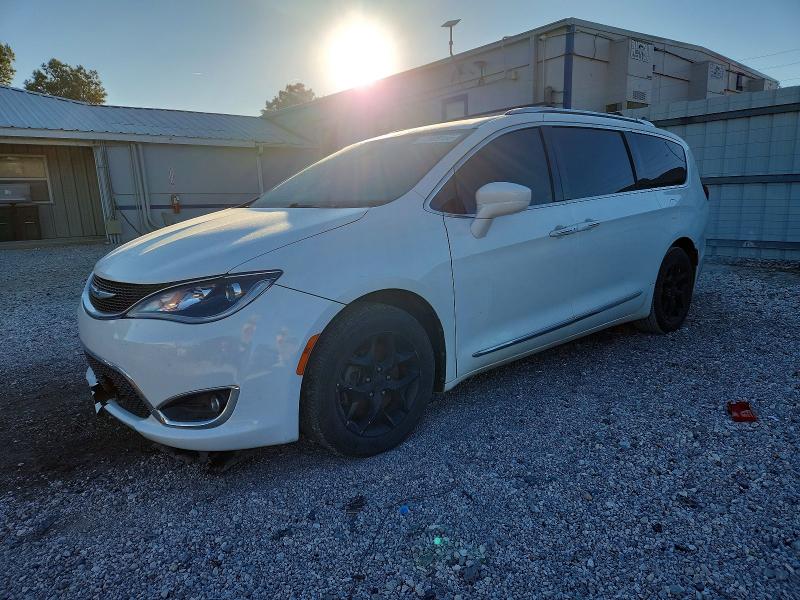 2017 CHRYSLER PACIFICA — VIN 2C4RC1EG9HR560594