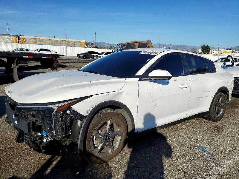 2025 KIA K4 — VIN 3KPFT4DE4SE143591