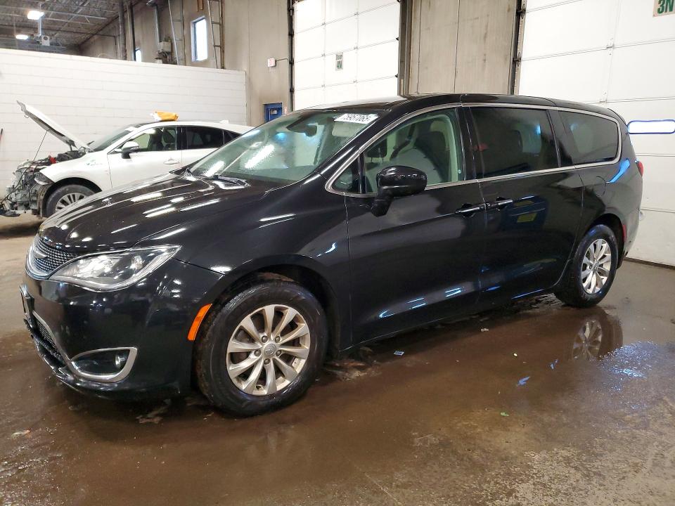 2018 CHRYSLER PACIFICA T — VIN 2C4RC1FGXJR116693