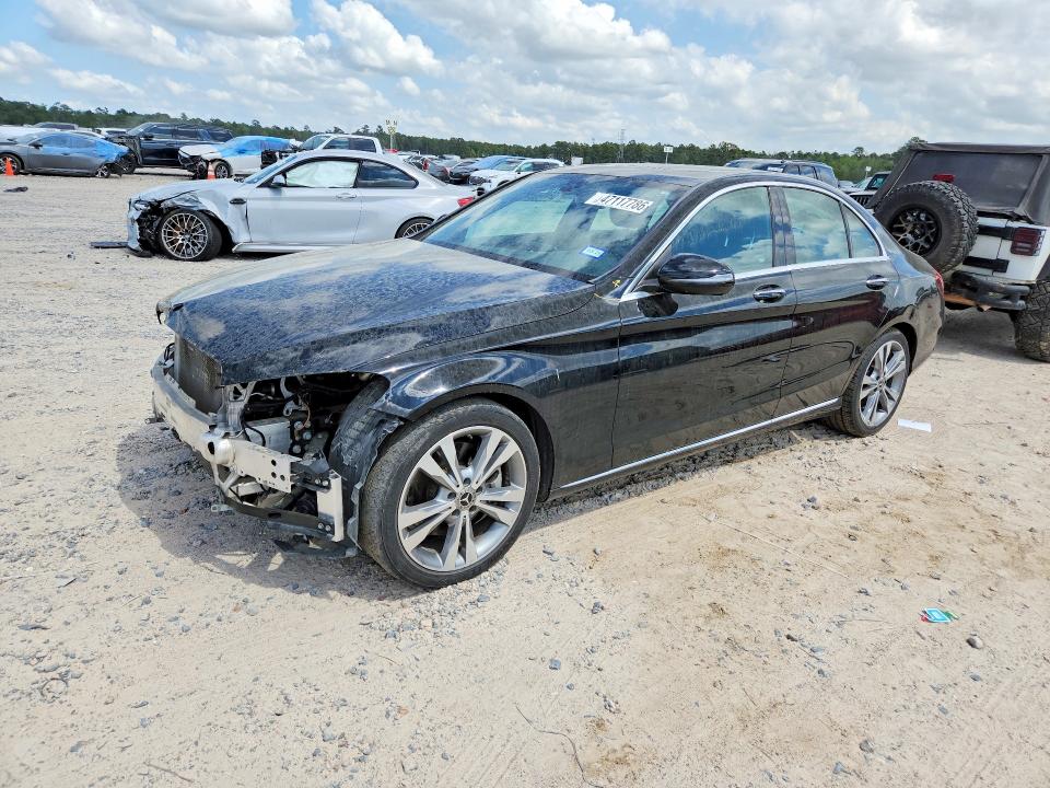 2018 MERCEDES-BENZ C — VIN 55SWF4JB8JU275889