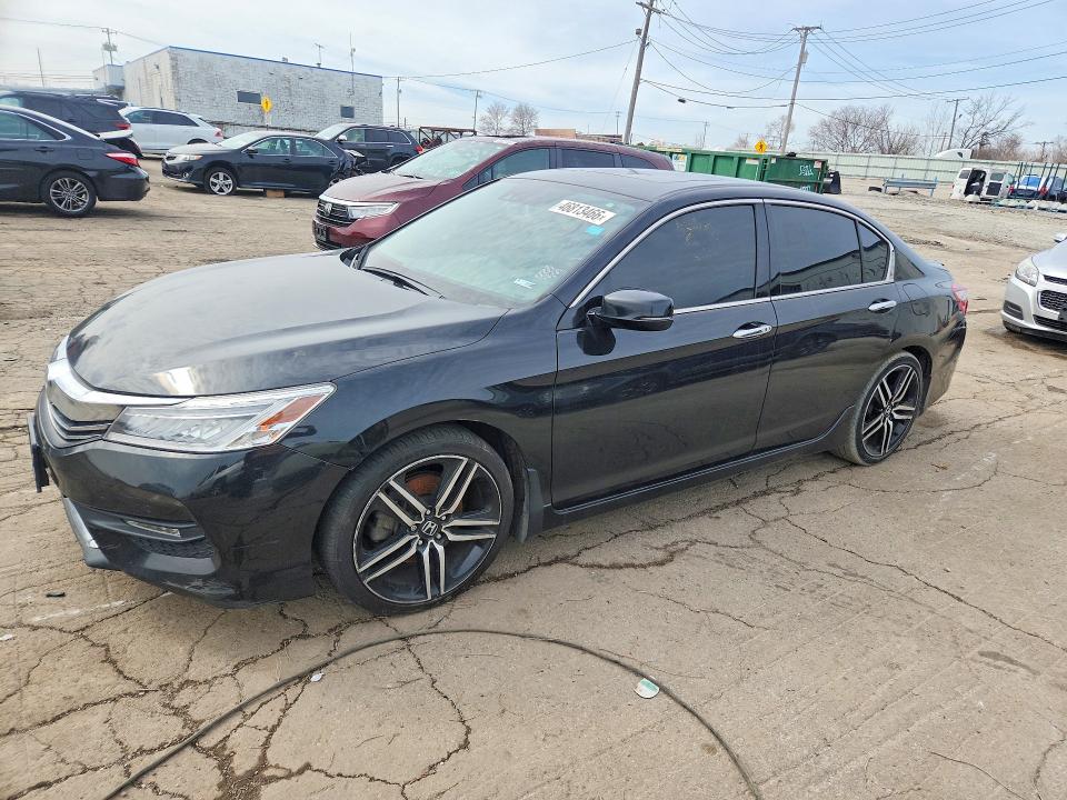 2016 HONDA ACCORD — VIN 1HGCR3F99GA031747