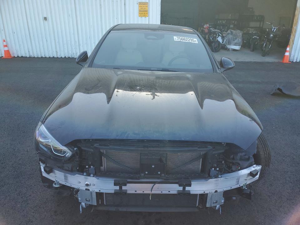 W1KAF4GB8SR245859