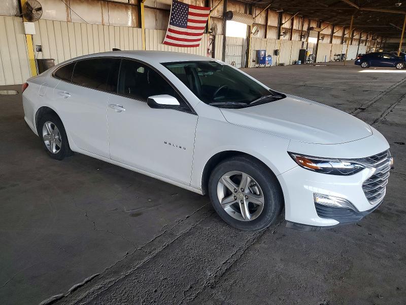 1G1ZB5ST9RF201663