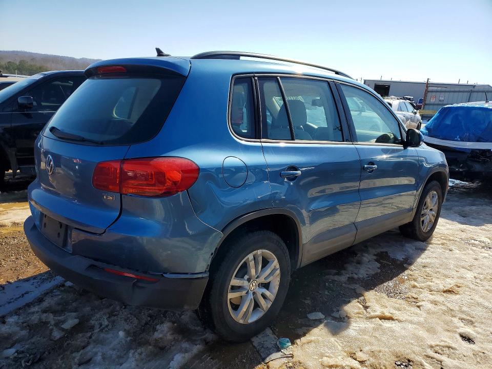 WVGAV7AX6HK018301