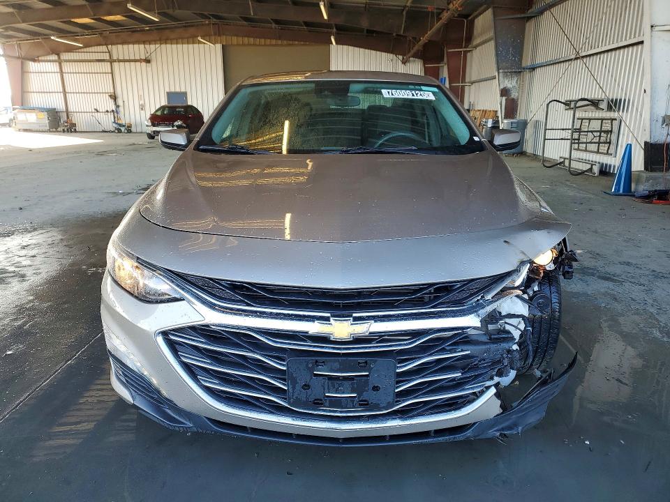 1G1ZD5ST6PF202826