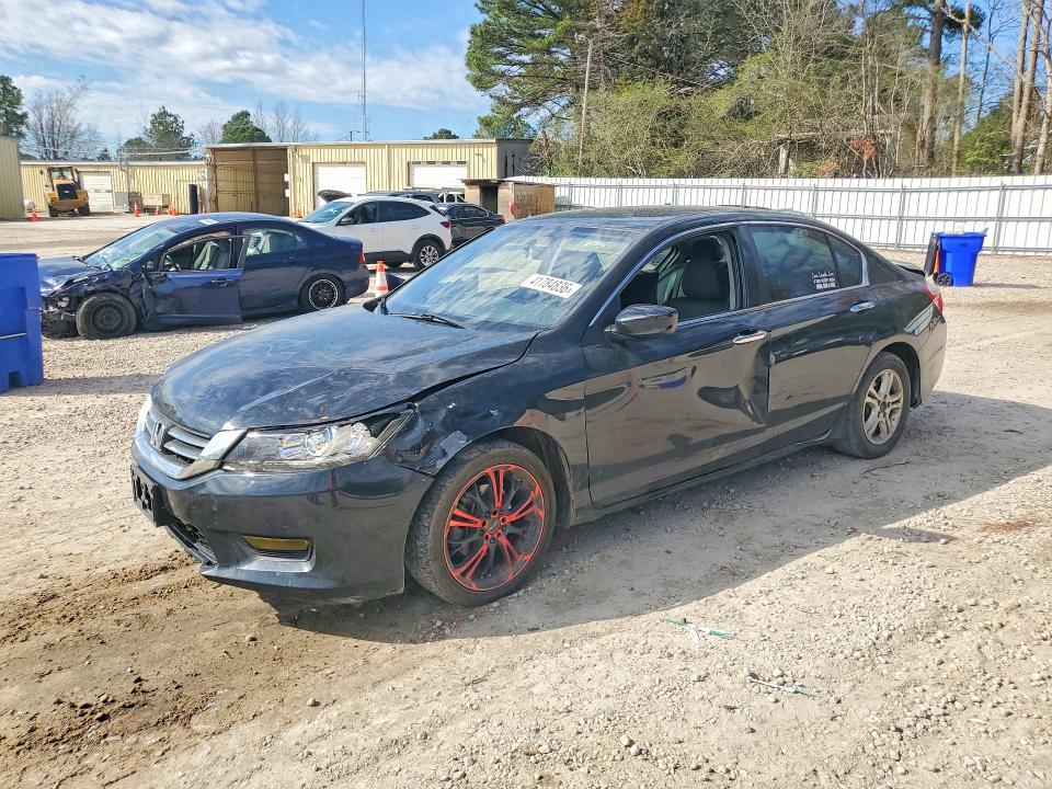 1HGCR2F35FA168821