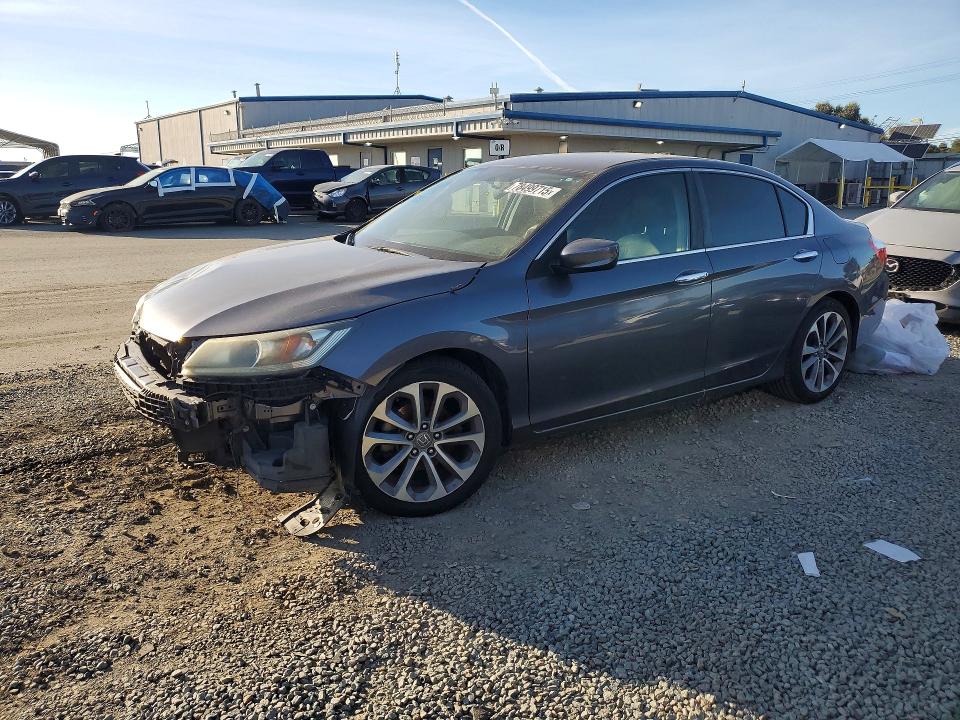 2015 HONDA ACCORD — VIN 1HGCR2F54FA086449