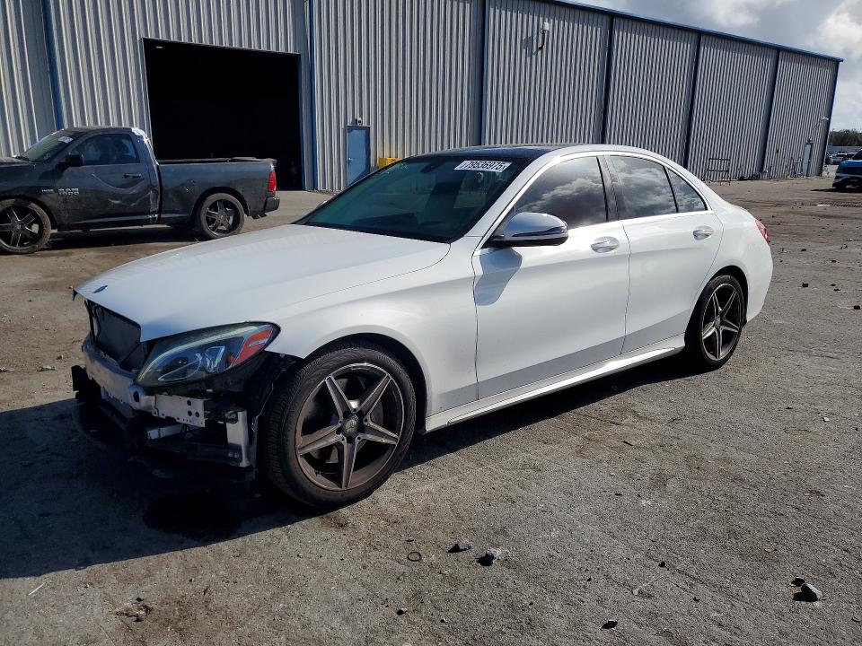 2016 MERCEDES-BENZ C — VIN 55SWF4JB1GU161838