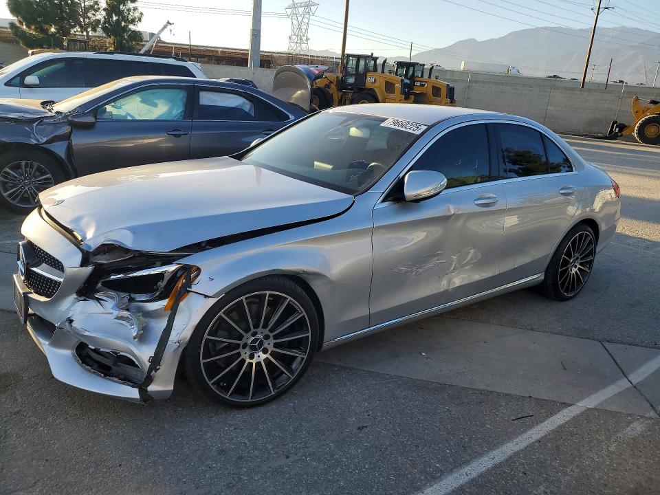 2015 MERCEDES-BENZ C — VIN 55SWF4JB1FU074570