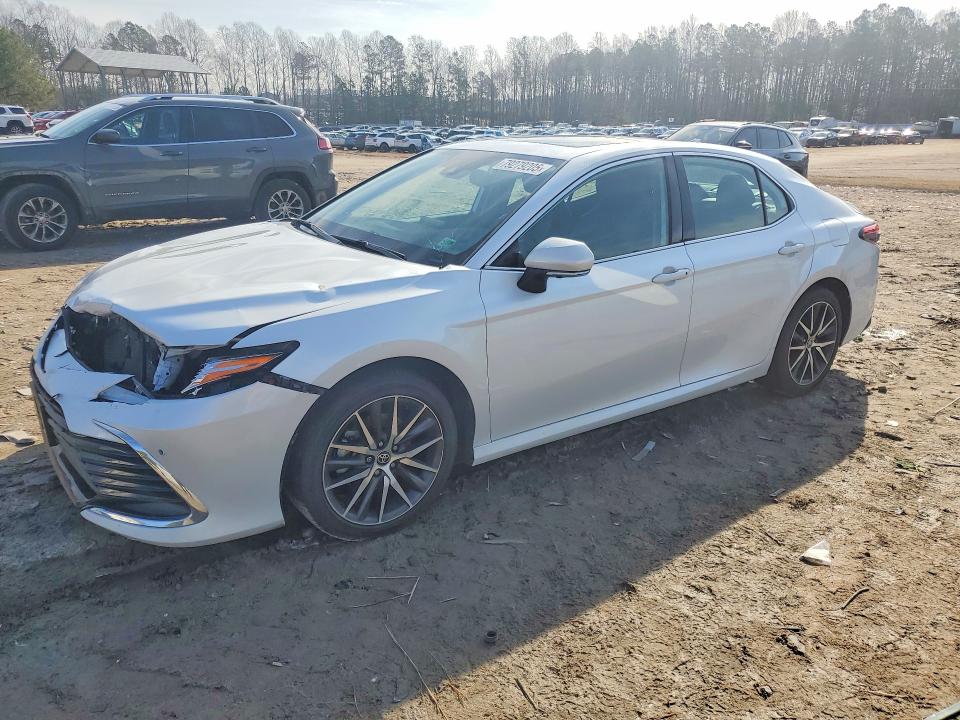 2022 TOYOTA CAMRY HYBRID — VIN 4T1F31AK9NU582490