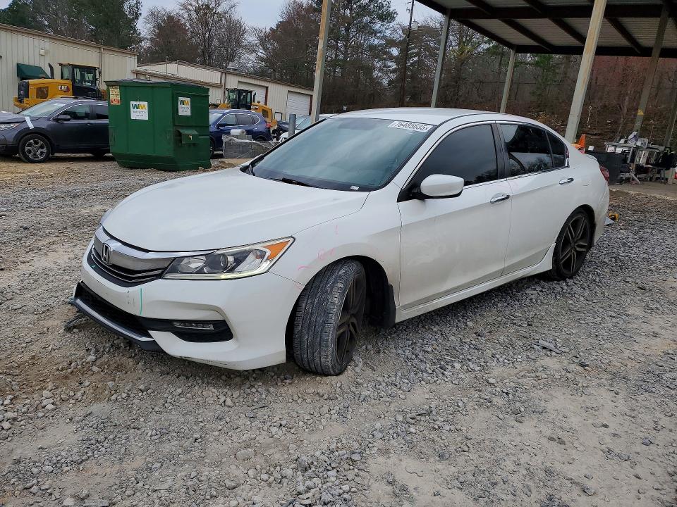 2017 HONDA ACCORD — VIN 1HGCR2F12HA242553