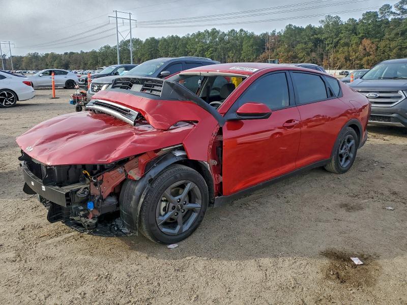 2025 KIA K4 — VIN 3KPFT4DE9SE065664