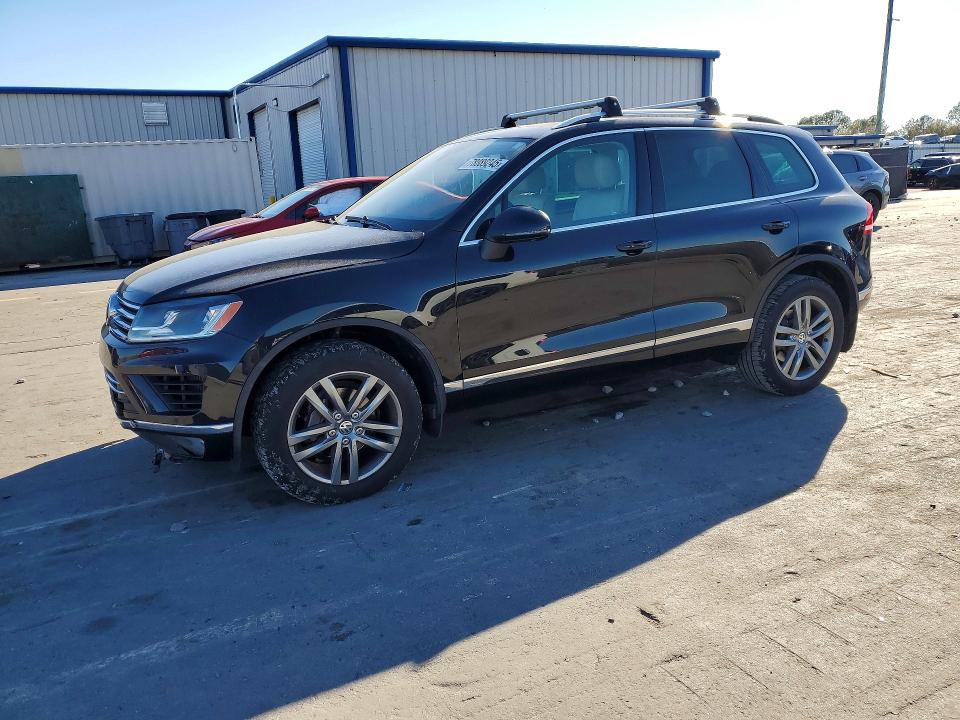2015 VOLKSWAGEN TOUAREG — VIN WVGEP9BP4FD007188