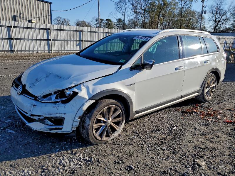 2017 VOLKSWAGEN GOLF ALLTRACK — VIN 3VWH17AU3HM540331