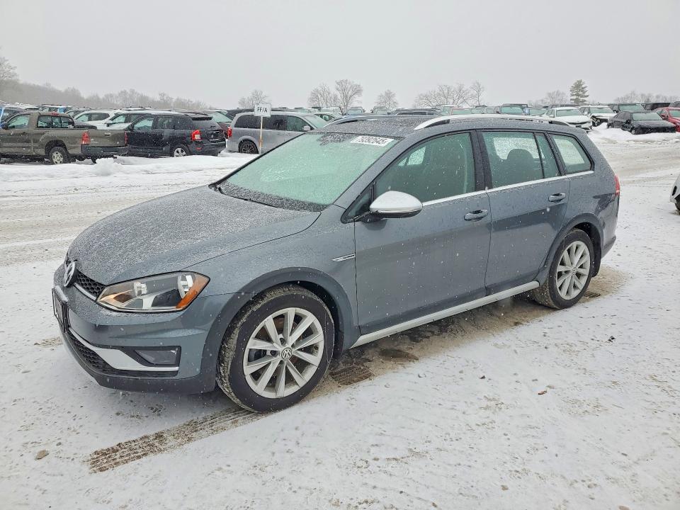 2017 VOLKSWAGEN GOLF ALLTRACK — VIN 3VWH17AU3HM518250