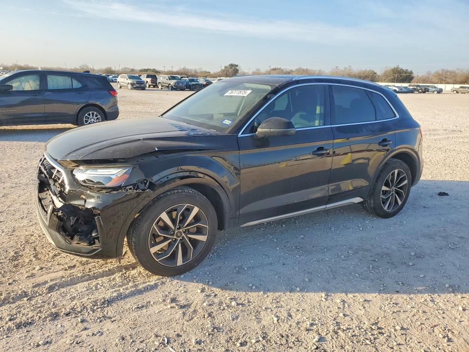 2021 AUDI Q5 — VIN WA1AAAFY3M2081147
