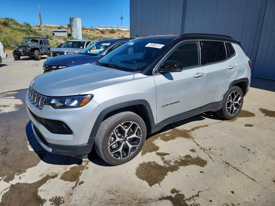 2025 JEEP COMPASS — VIN 3C4NJDCNXST578579